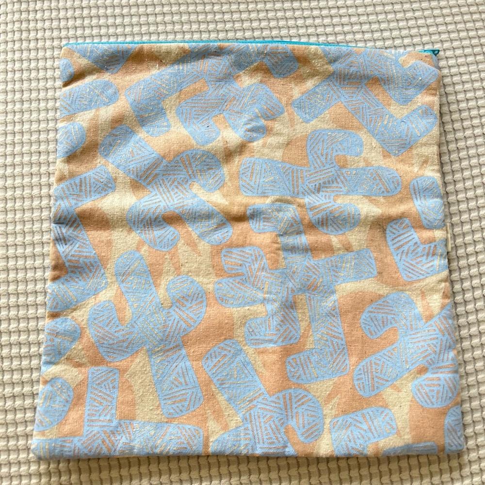 Jana Lam Pillowcase/pouch
